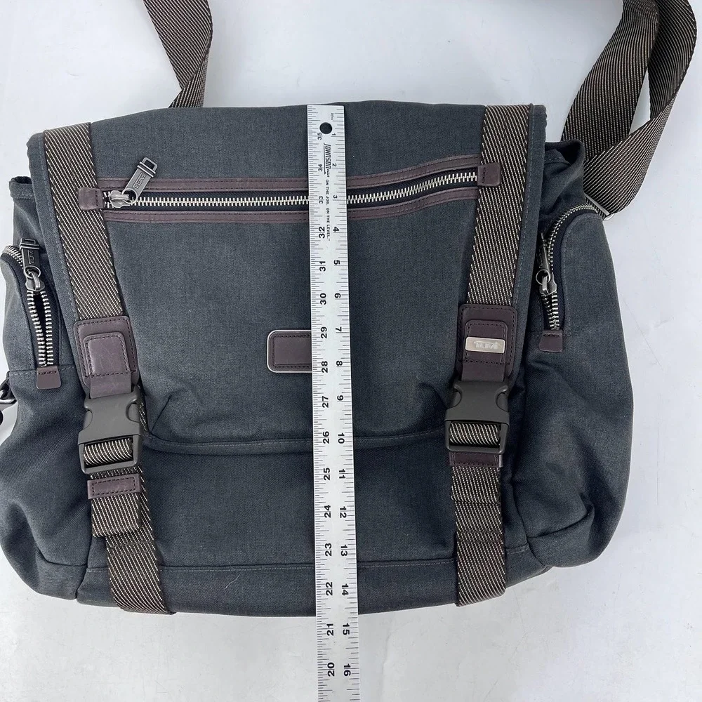 Tumi alpha bravo